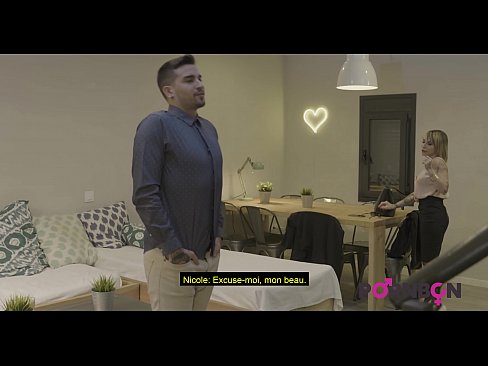 ❤️ PORNBCN 4K 一个成熟的女人与大乳房要肛门性交年轻的男妓与大阴茎口交amortism硬他妈的手工作狗风格阴部舔高潮法语字幕 ️❌  性爱❌️❤